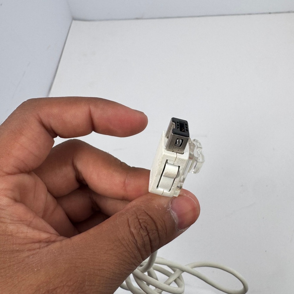 Nintendo Wii Classic Controller RVL-005 White Tested Working OEM - Picture 5 of 8